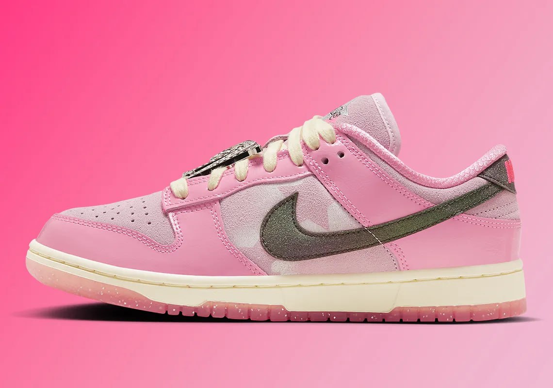 Barbie Nike Dunk Low FN8927-621   A162 Ürün ikincil görseli