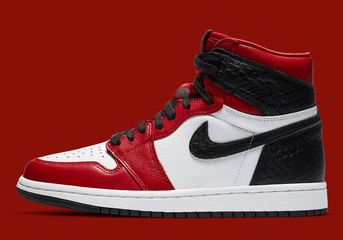 Nike  Air Jordan 1 Retro High OG Satin Red  A149 Ürün ikincil görseli