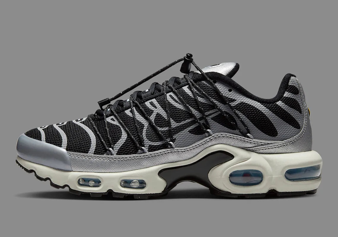 Nike Air Max Plus Lace Toggle 39Black Metallic Silver39  A140 Ürün ikincil görseli