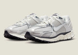 Nike Zoom Vomero 5 WMNS Chrome   A141 yorum görseli
