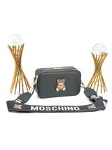 MOSCHINO SNAPSHOT WITH NEW BAG BLACK yorum görseli
