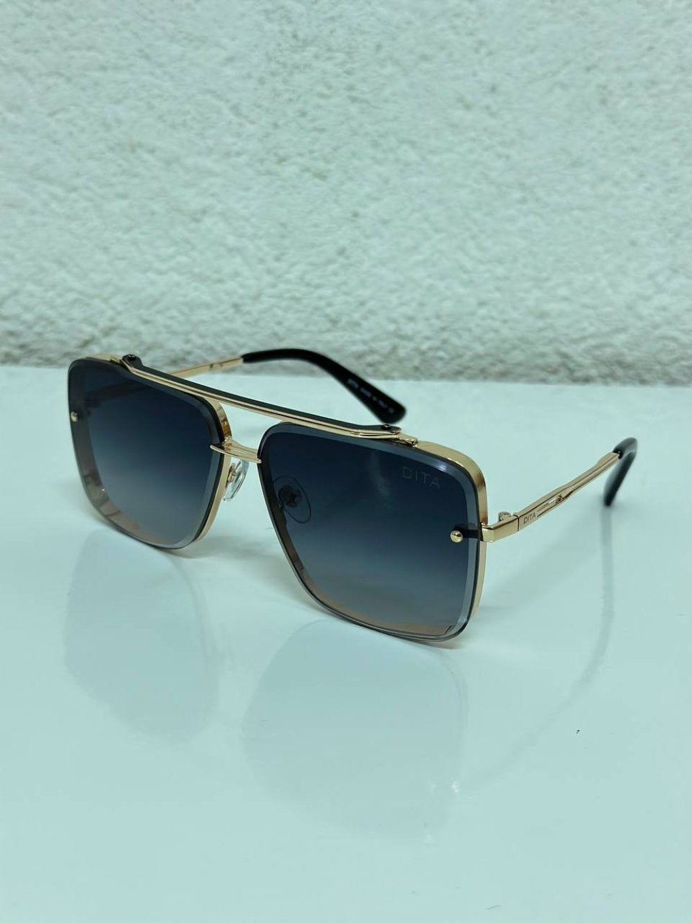 Dita Siyah-Gold  İthal Erkek Gözlük G4150-ILY Ürün ikincil görseli