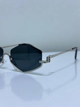 Gucci Gümüş Cam Kadın Güneş Gözlüğü G4297-VLL yorum görseli