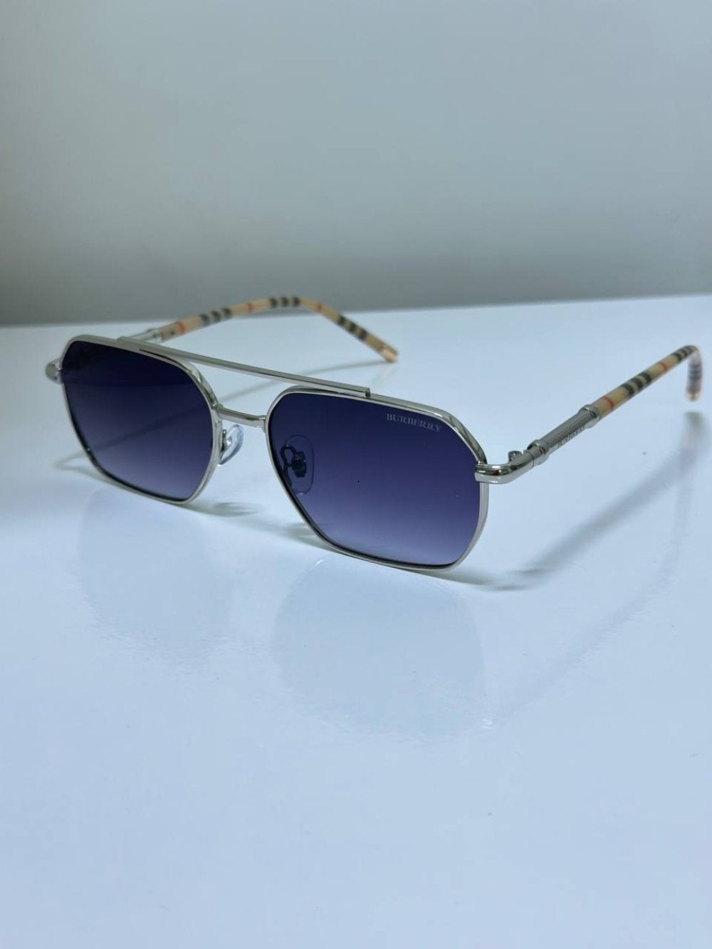 Burberry BE3074 Füme İthal Kadın Gözlük G4434-VLL Ürün ikincil görseli