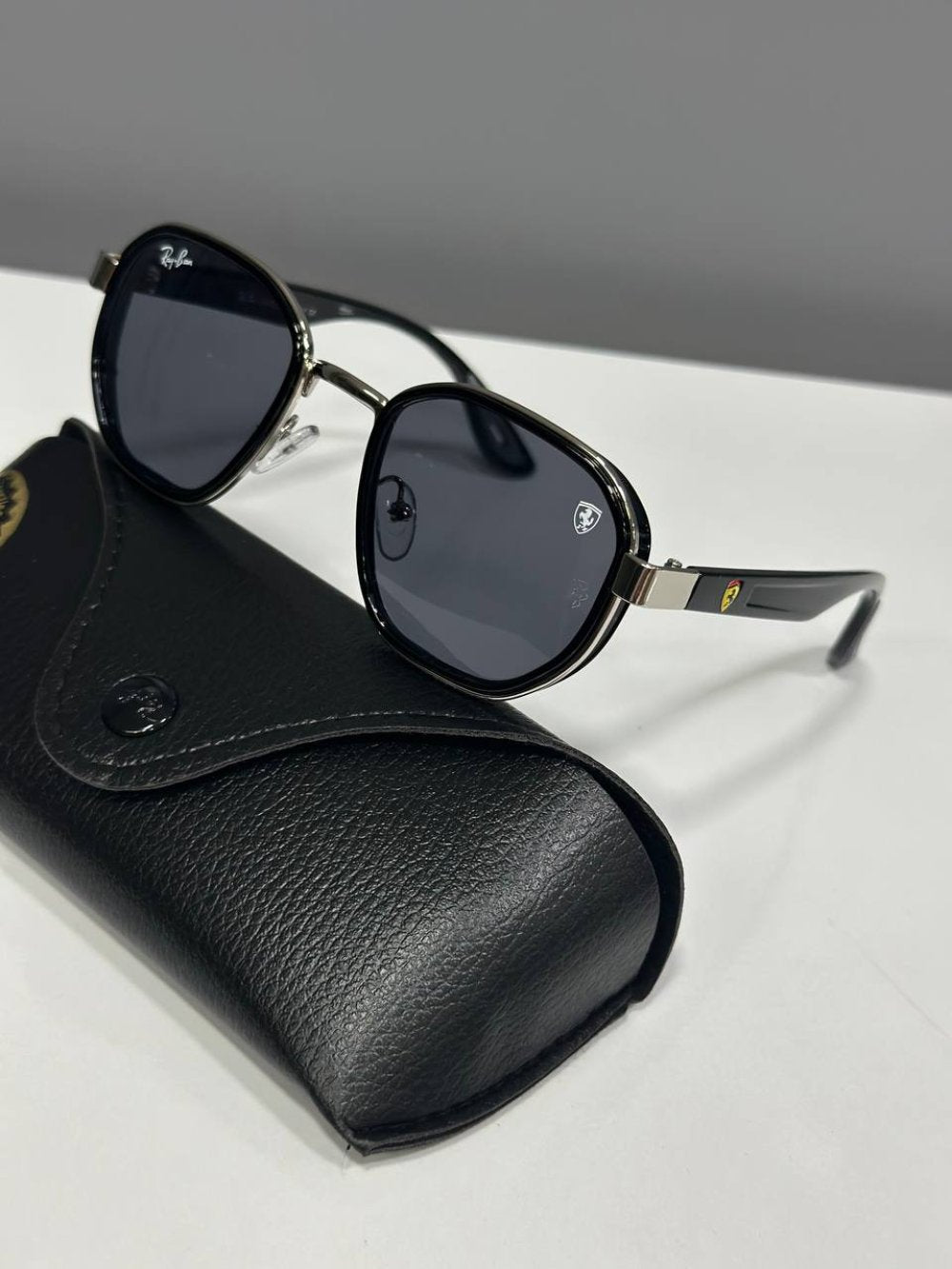 Rayban Ferrari Gümüş İthal Unisex Gözlük G4481-VLL