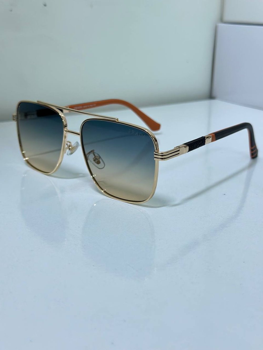 Prada PR 67ZS Gradyan İthal Erkek Gözlük G4536-VLL