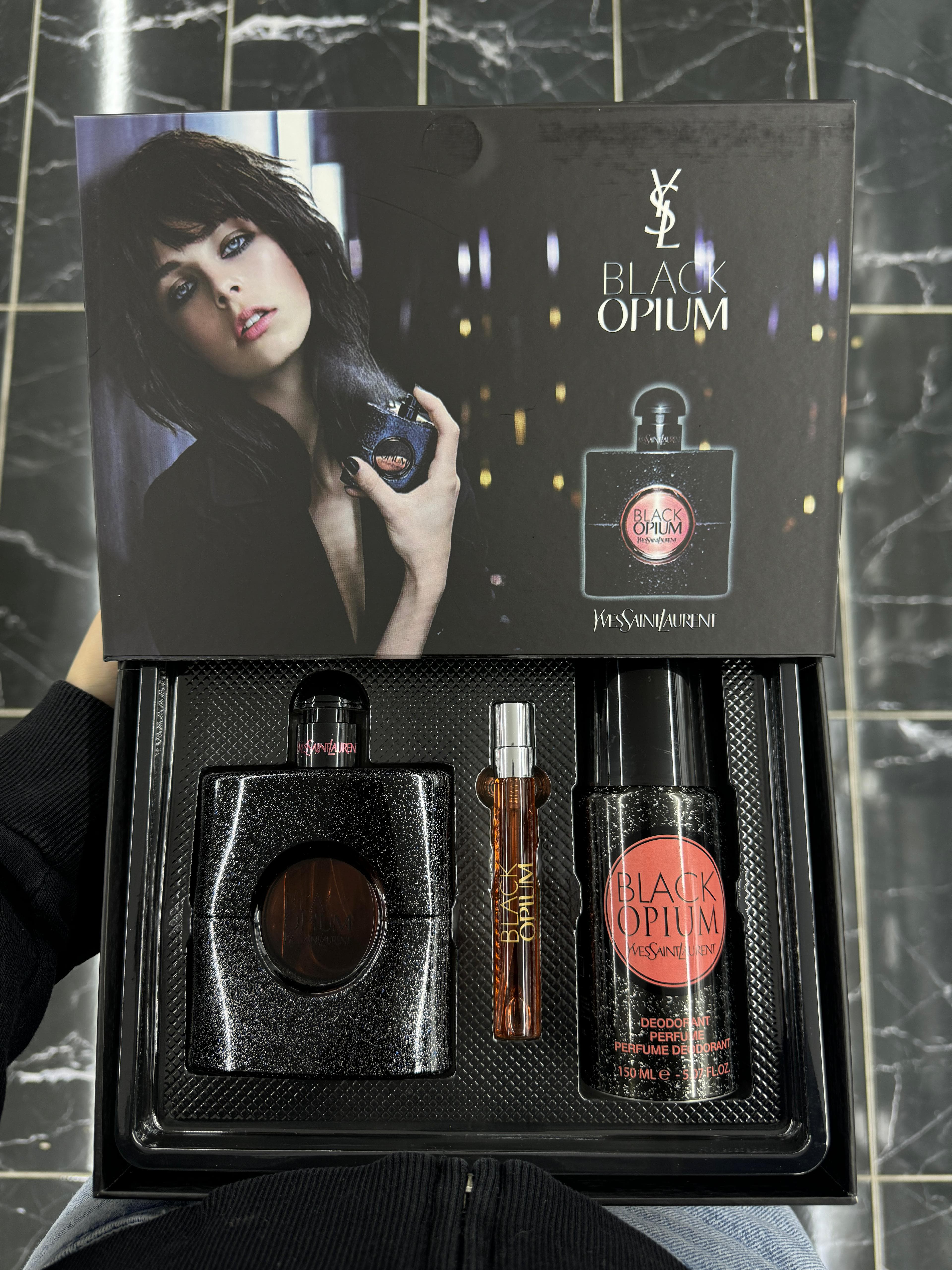 YVES SAINT LAURENT Black Opium Set  2025 Ürün ikincil görseli